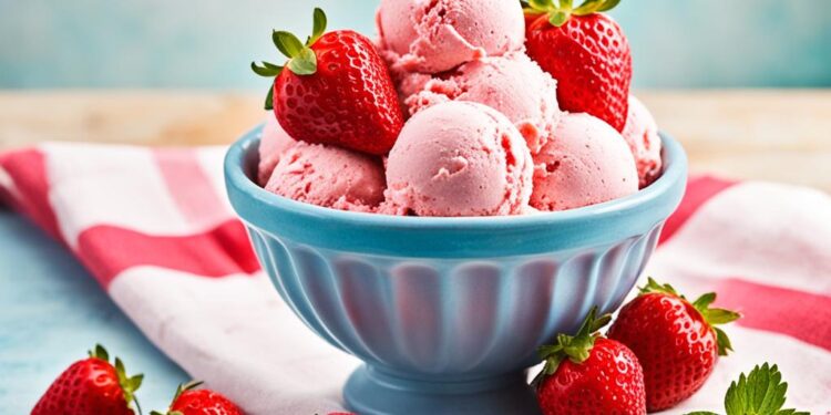 domowe lody truskawkowe