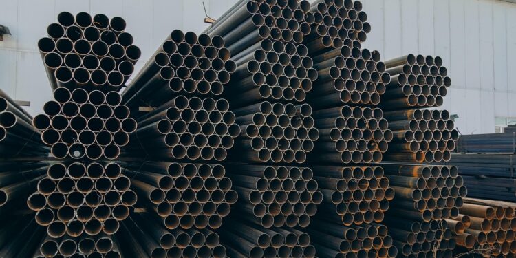 Sprytne sposoby na izolację - co zamiast otuliny na rury wybrać, by zyskać spokój i oszczędności?